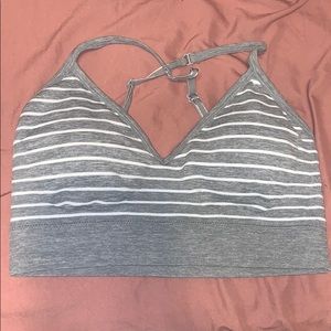Wire free t-shirt bra